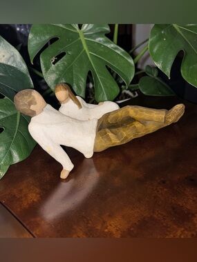 Willow Tree White and Brown Father and Daughter Figurine by Susan Lordi